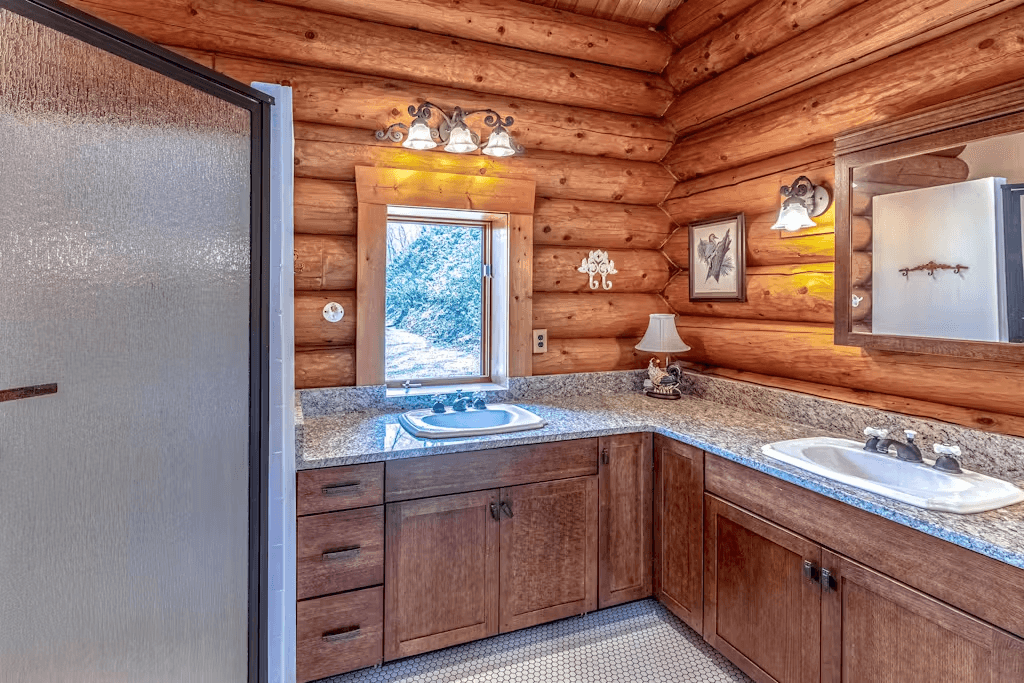 Two Bears - Image 23