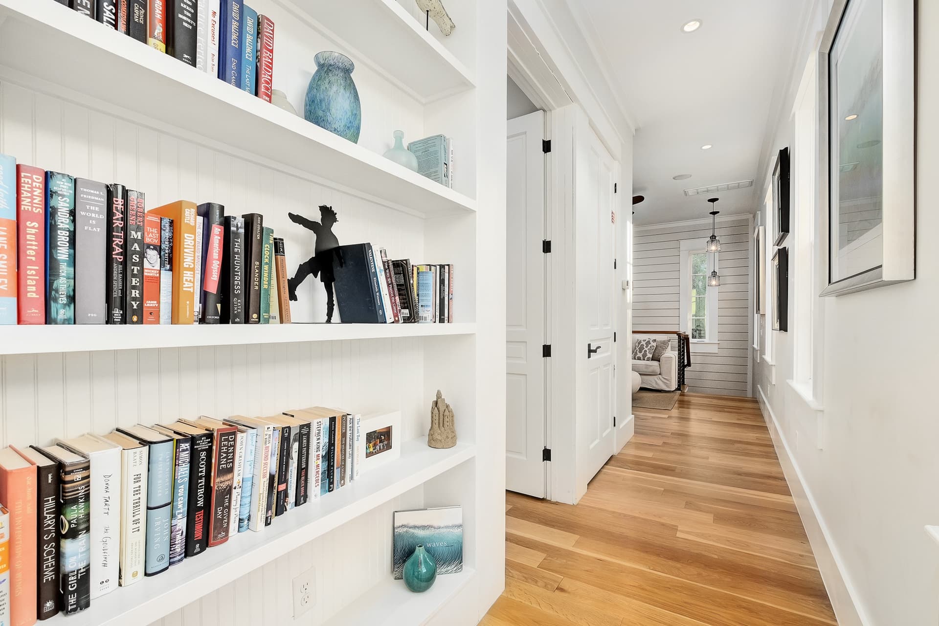 St. Ivory - Image 34