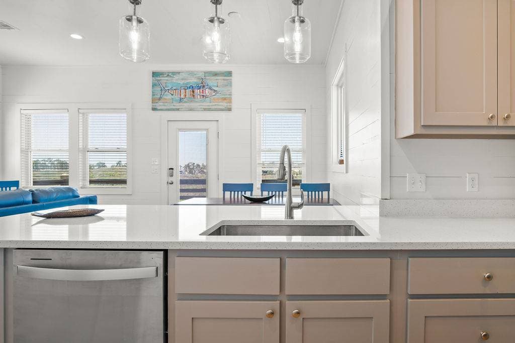 Knot at Work - Image 17