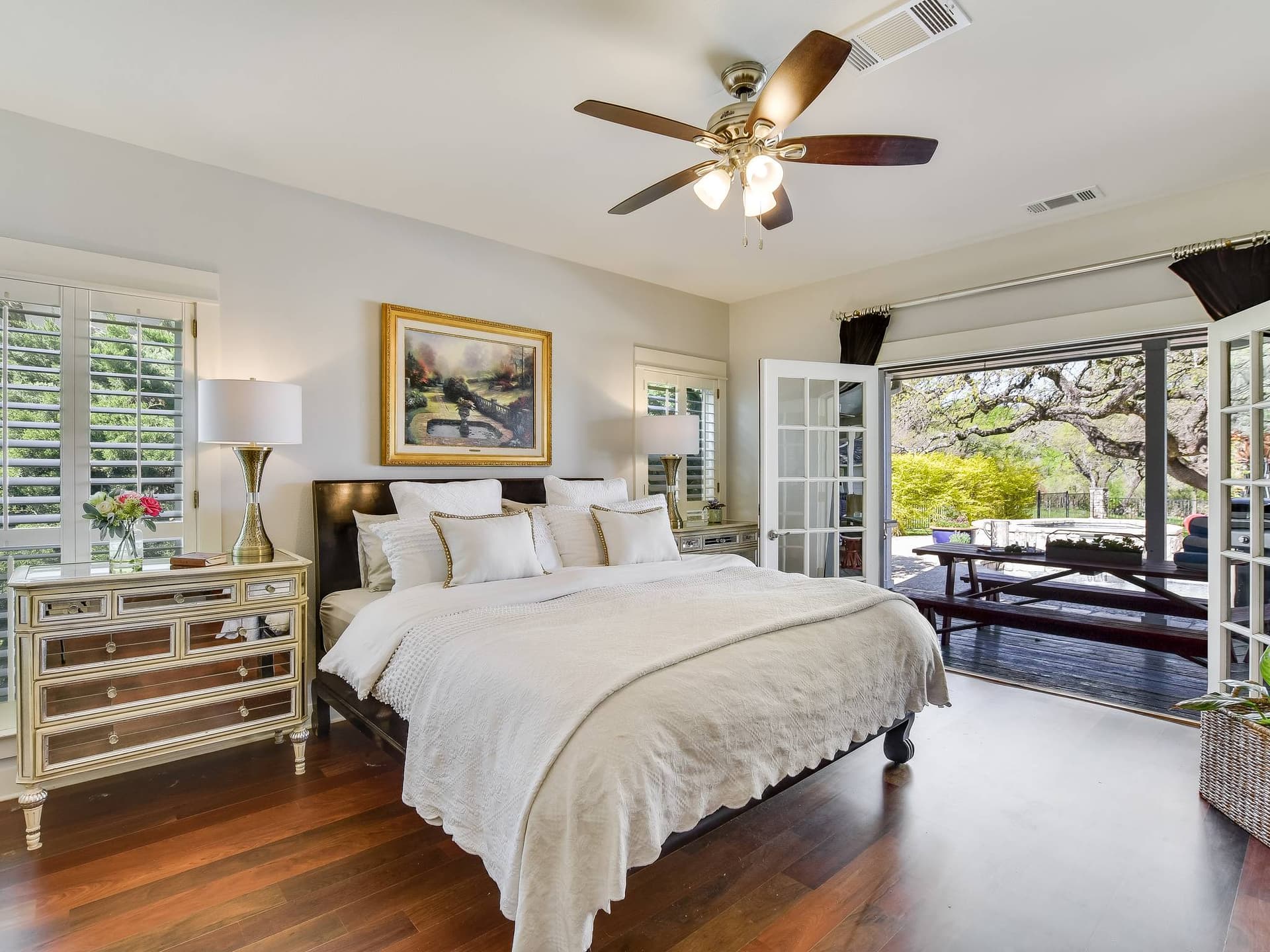 Authentic Westlake - Image 14