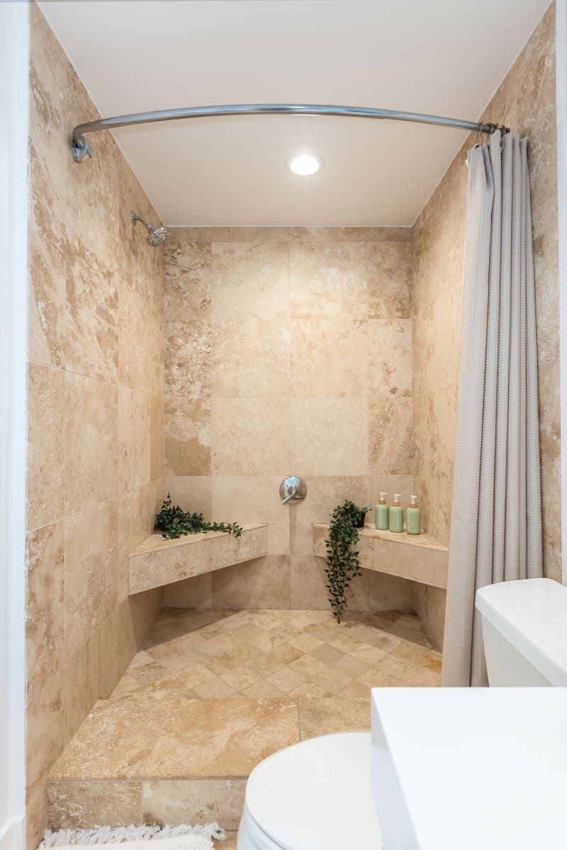 Malibu Sunset Oasis - Image 26