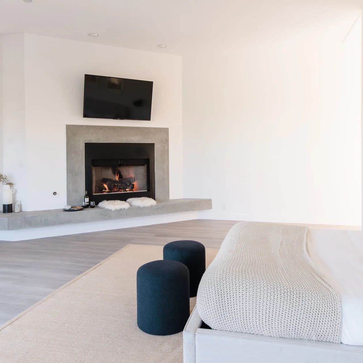 Julep Manor - Image 11