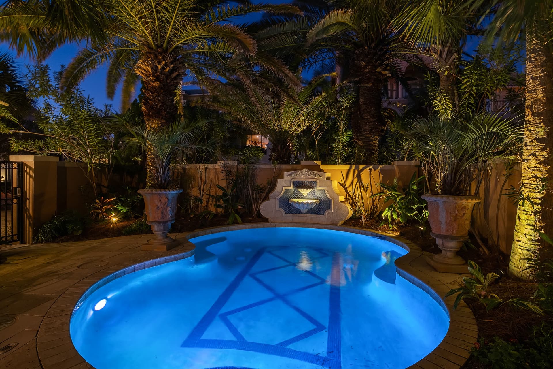 Grand Marquix - Image 2