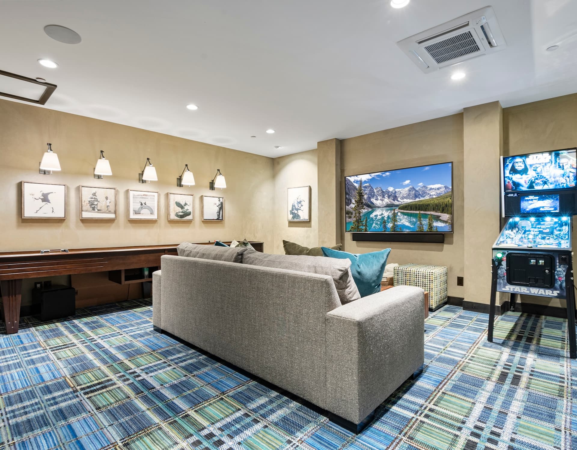 Silver Buck - Image 8