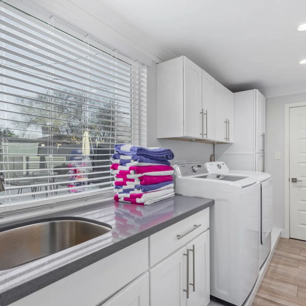 Sunset on 11th - Image 17