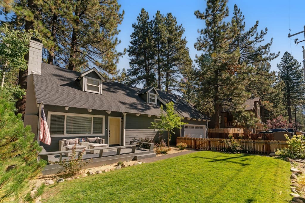 Home at the End of the Rainbow - Image 24