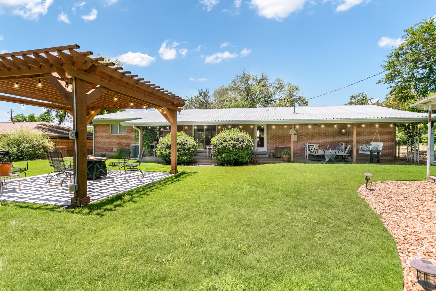 Das Crow Haus - Image 13