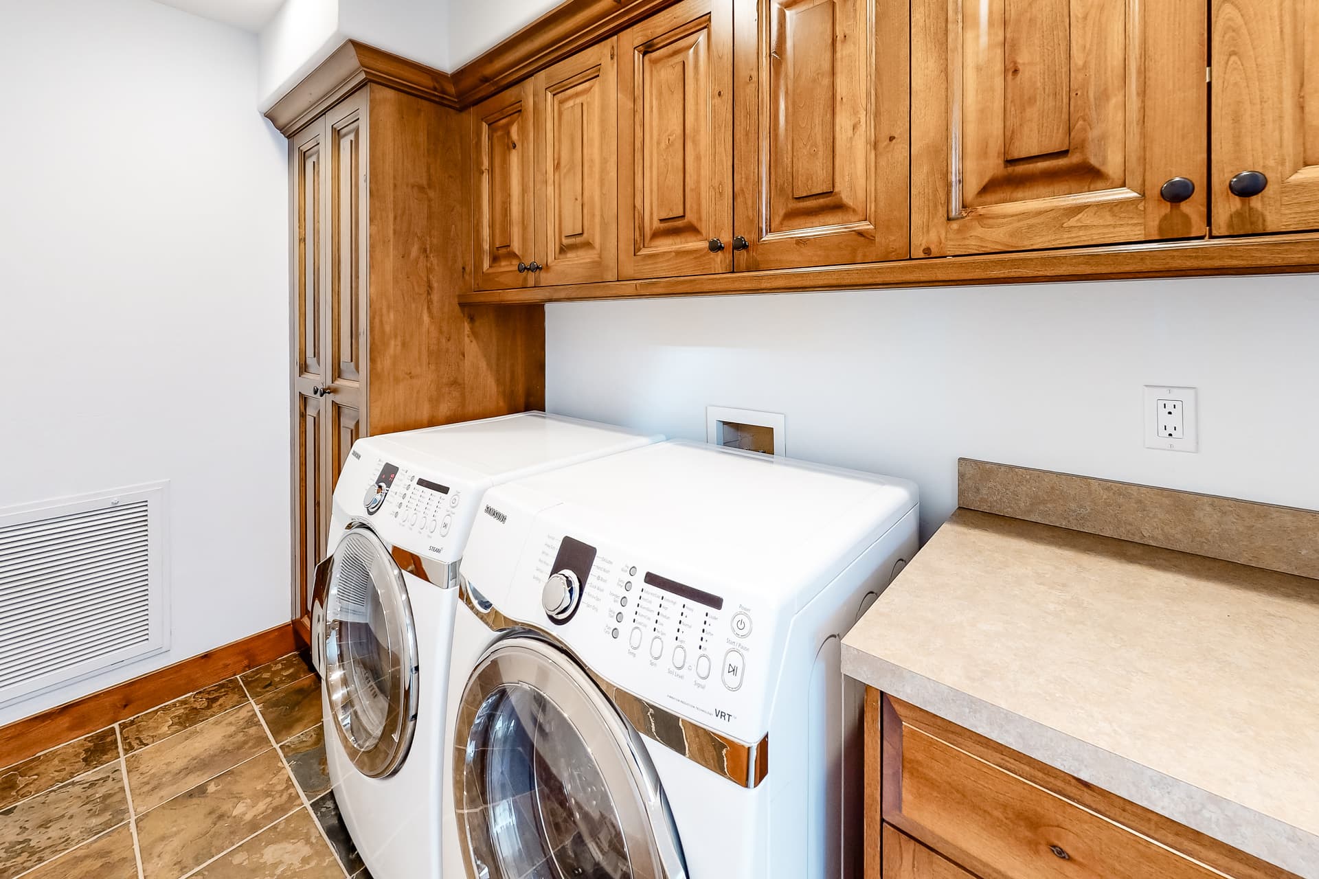 Trail Creek View - Image 16