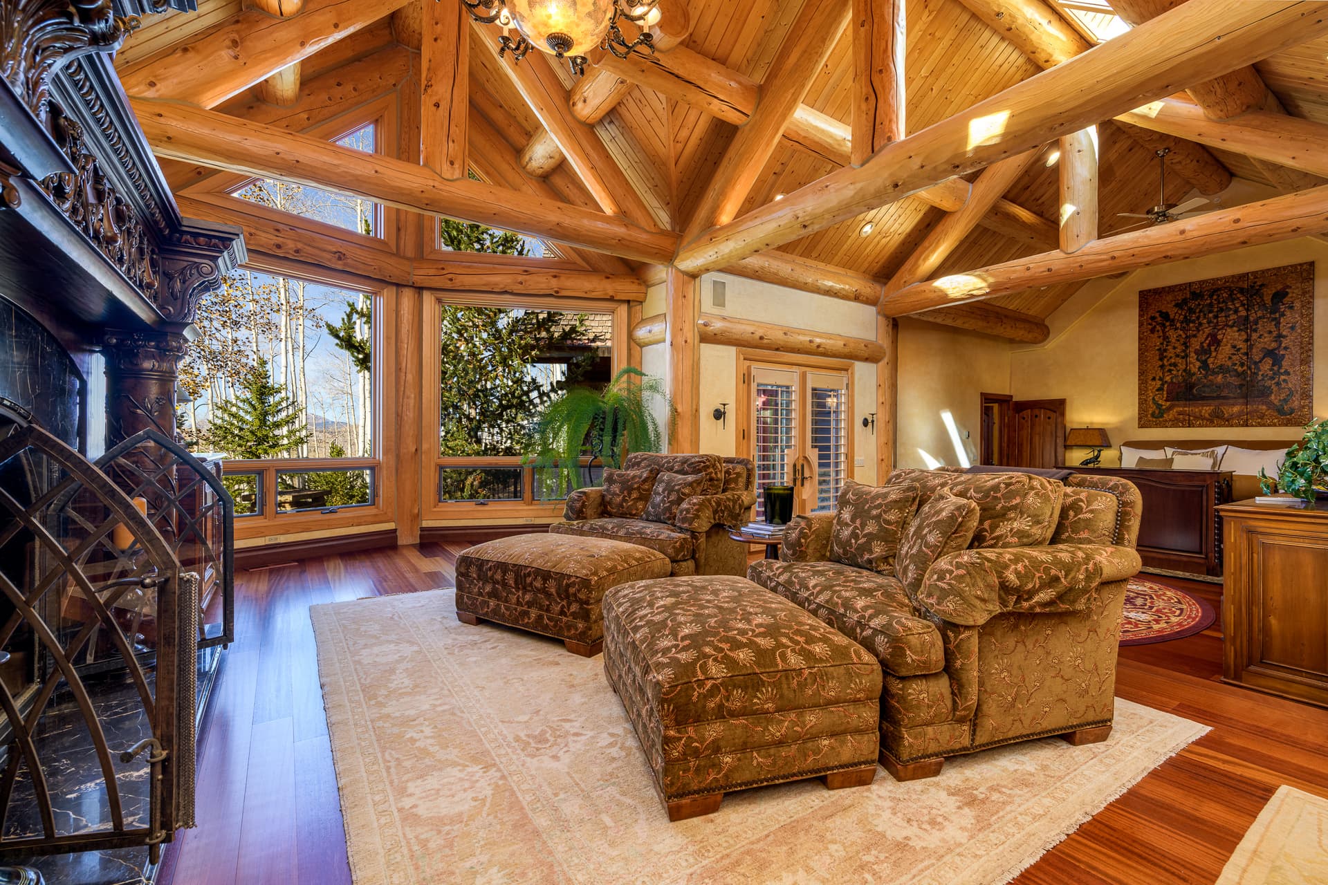 Log Out At Touchdown Retreat - Image 4