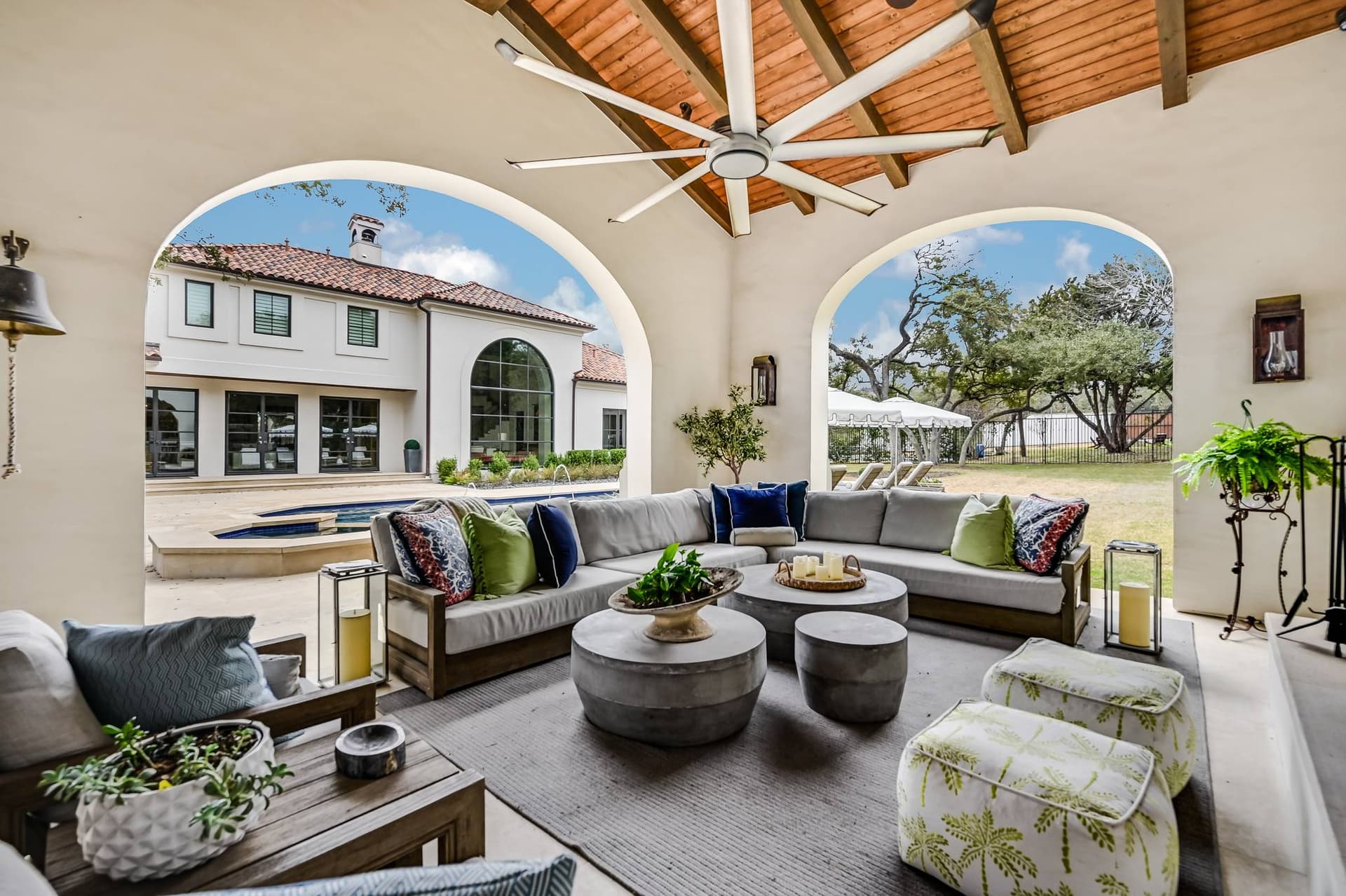 Austin Splendor - Image 3