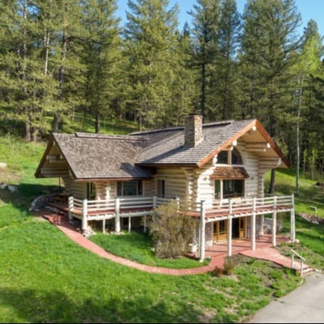 Bluebell Cabin