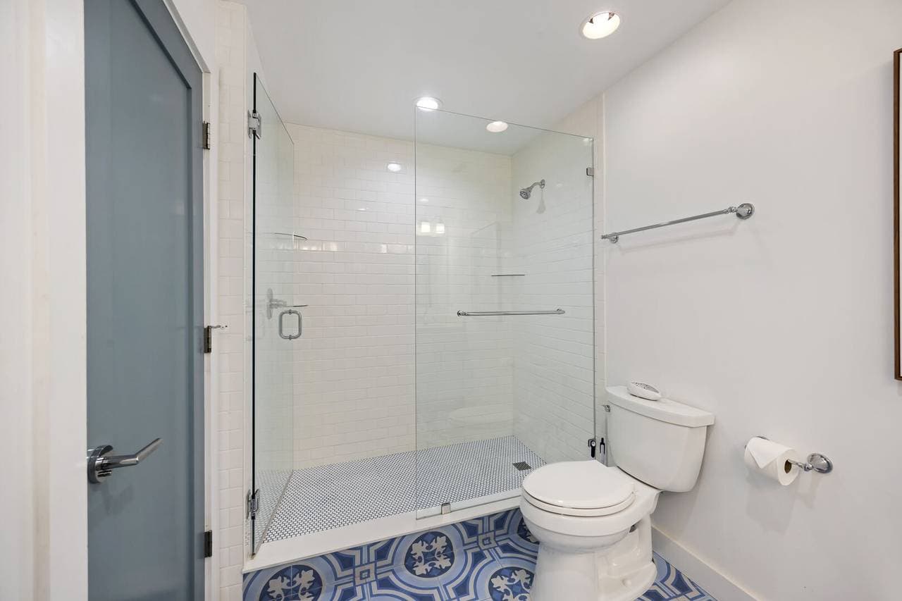 Beach Days on Conifer - Image 37