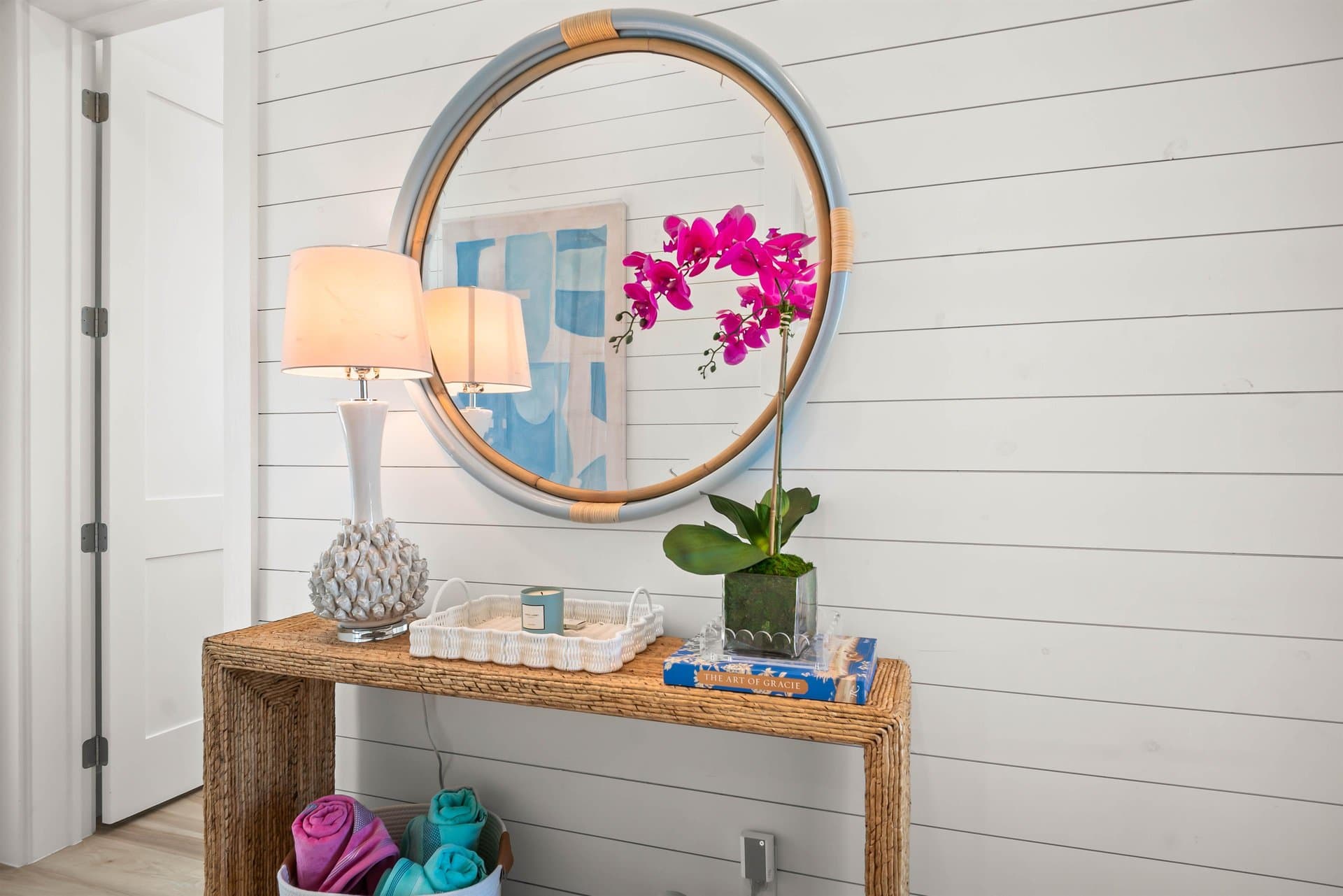 Let's "Glow" Girls - Image 8