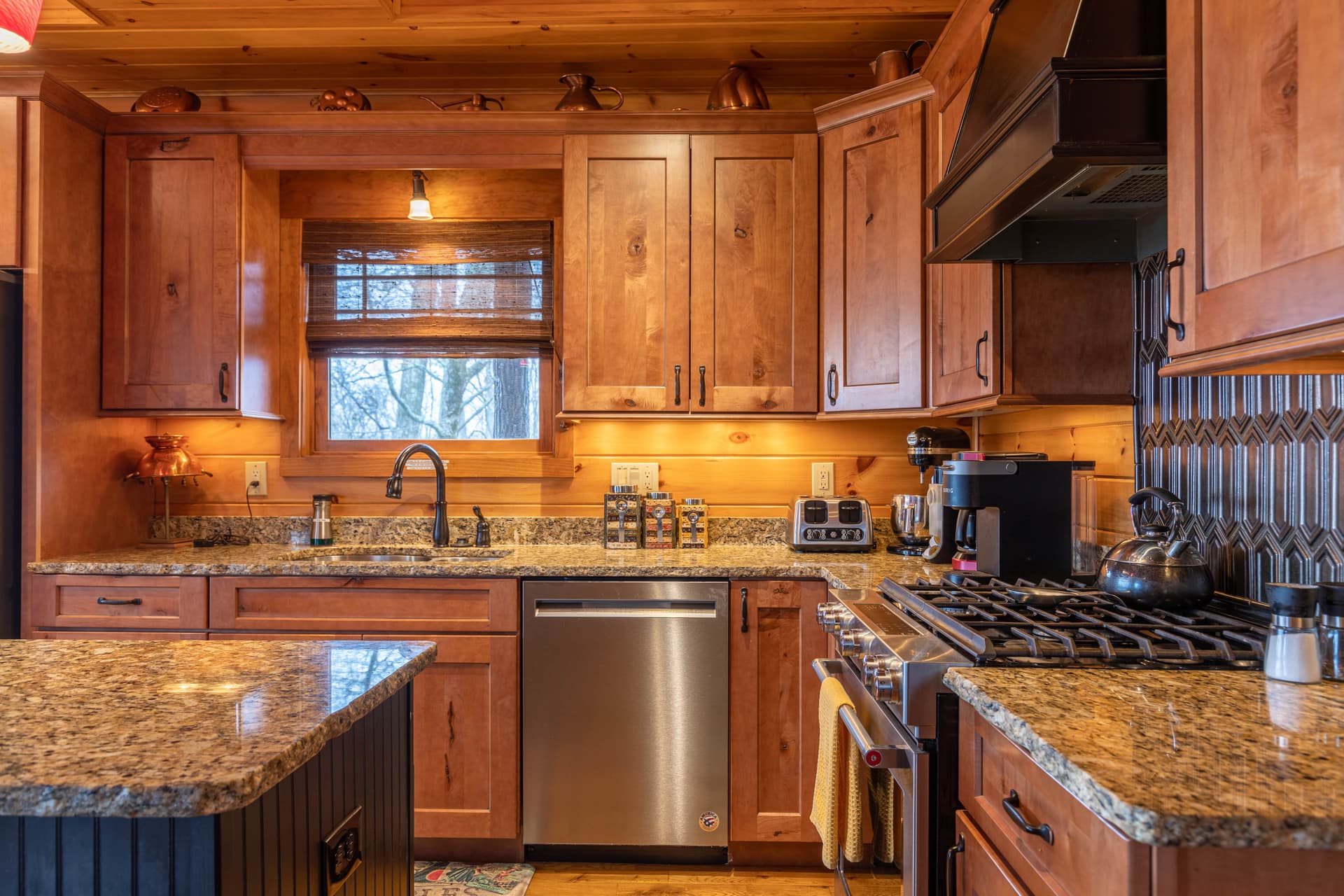 Deer Moments Cabin - Image 5