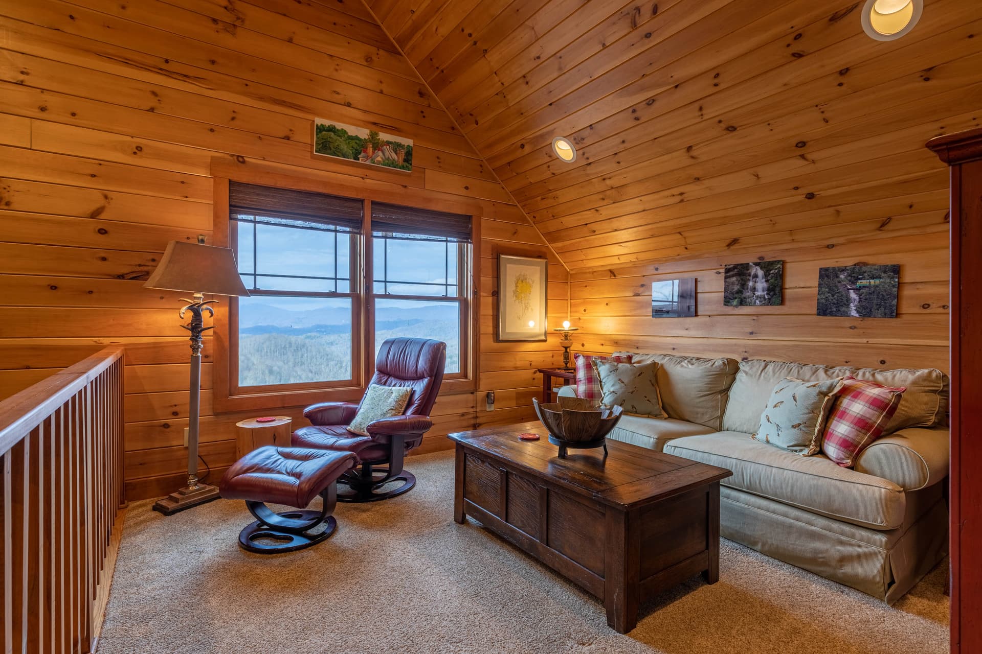 Deer Moments Cabin - Image 12