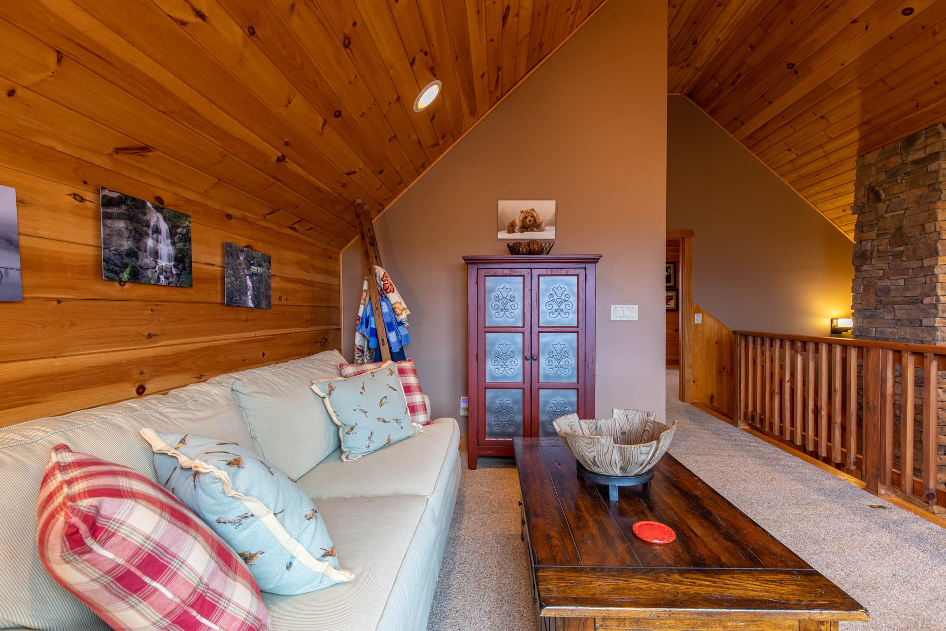 Deer Moments Cabin - Image 13