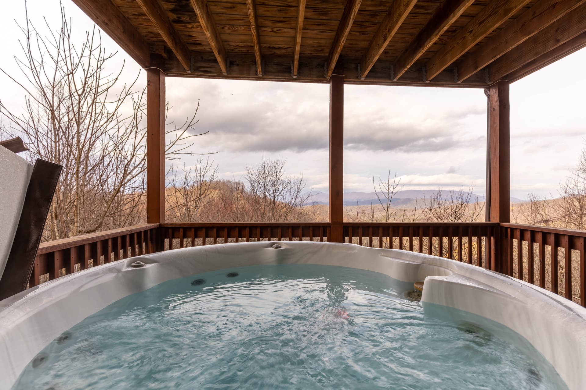 Deer Moments Cabin - Image 25