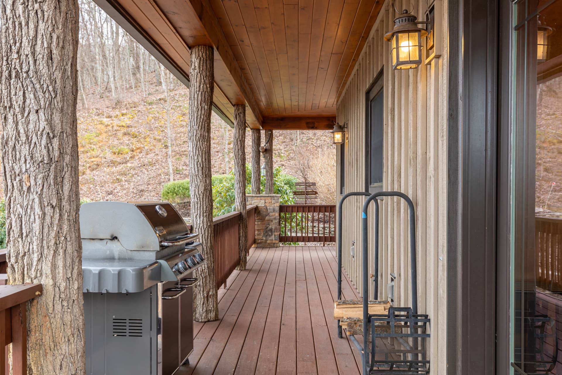 Deer Moments Cabin - Image 31