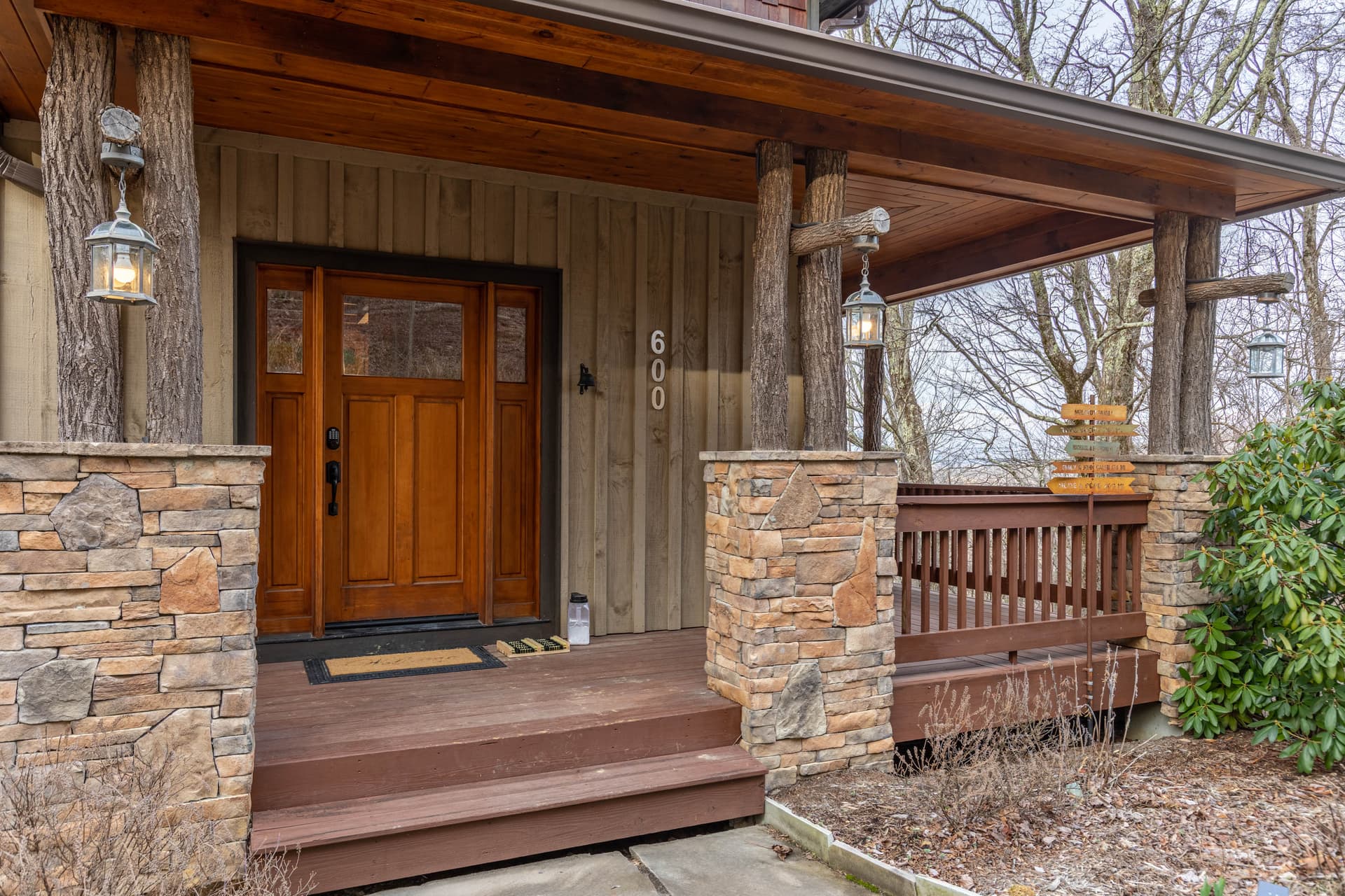 Deer Moments Cabin - Image 32