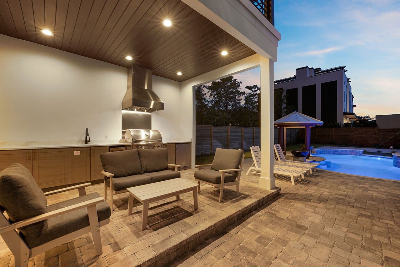 Deja Blue - Image 57