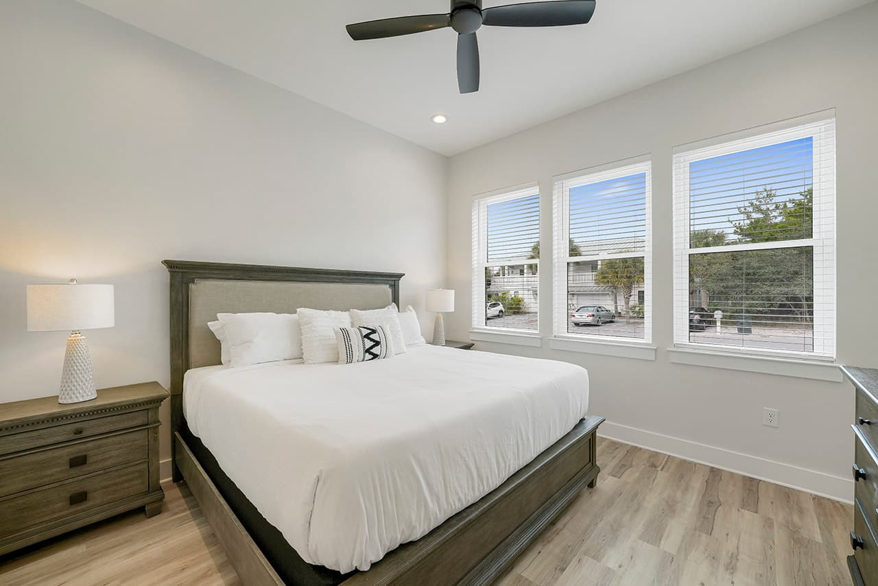 Deja Blue - Image 21