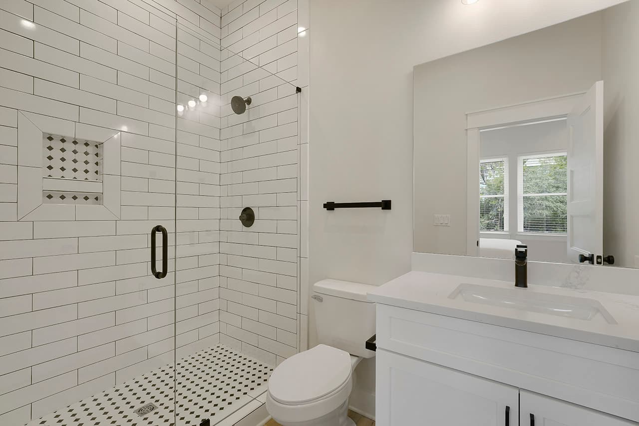 Deja Blue - Image 42