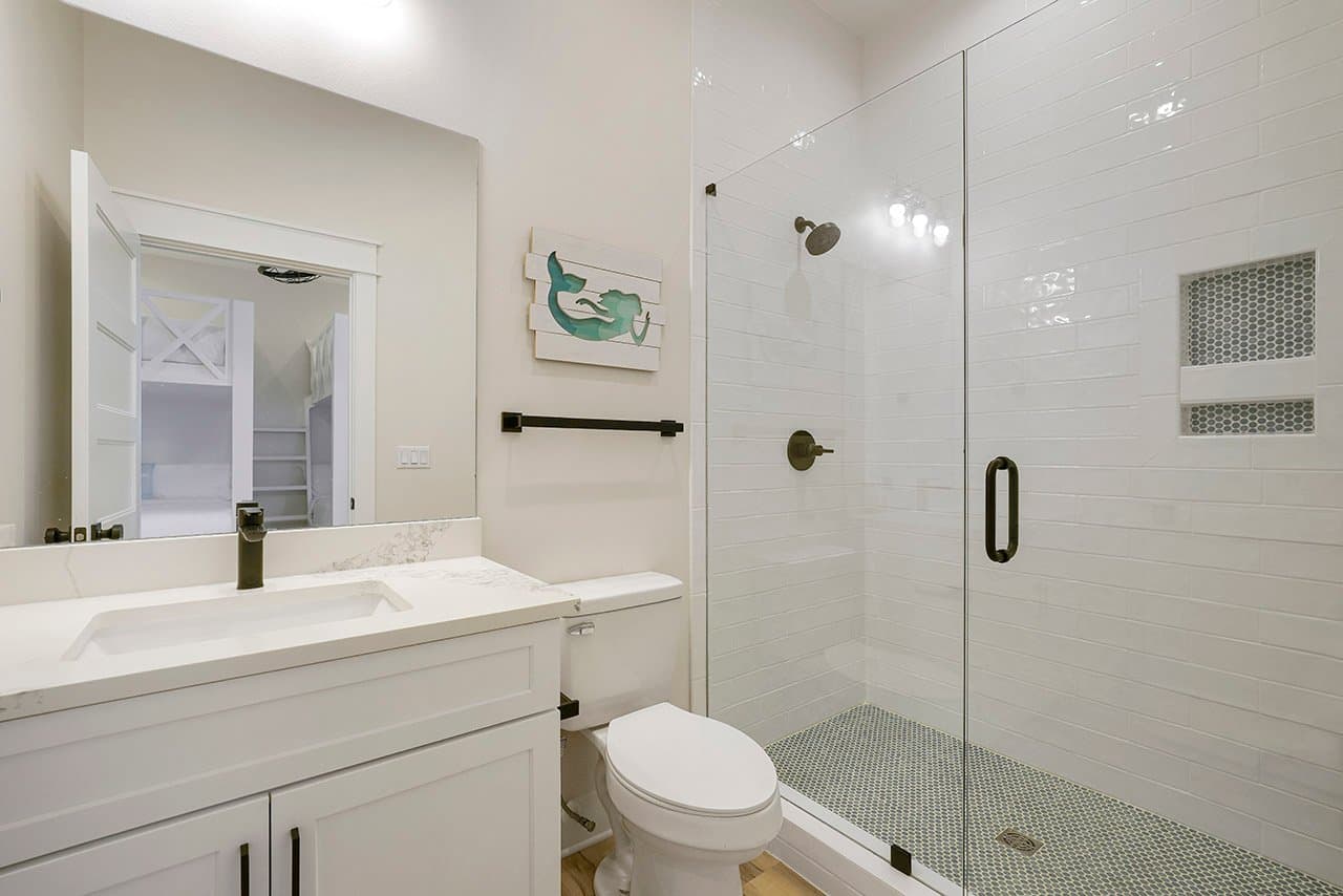 Deja Blue - Image 43