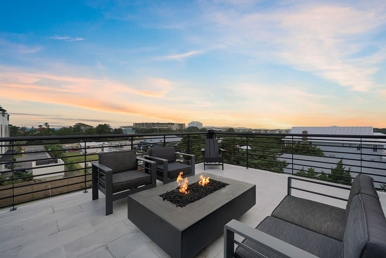 Deja Blue - Image 77