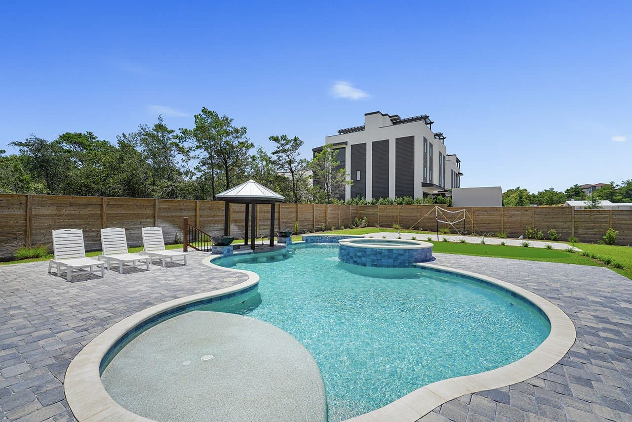 Deja Blue - Image 59