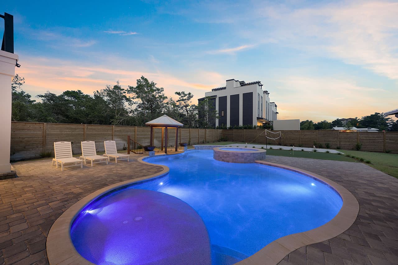 Deja Blue - Image 61