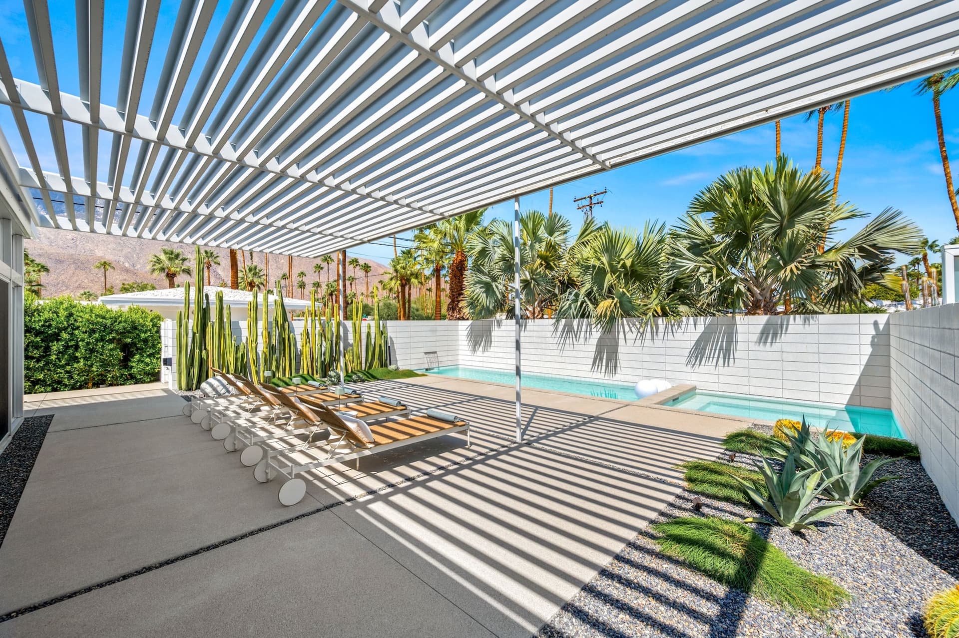 Desert Two - Image 39