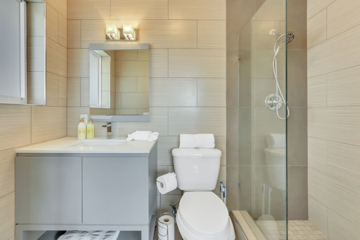 Sunny Home - Image 16