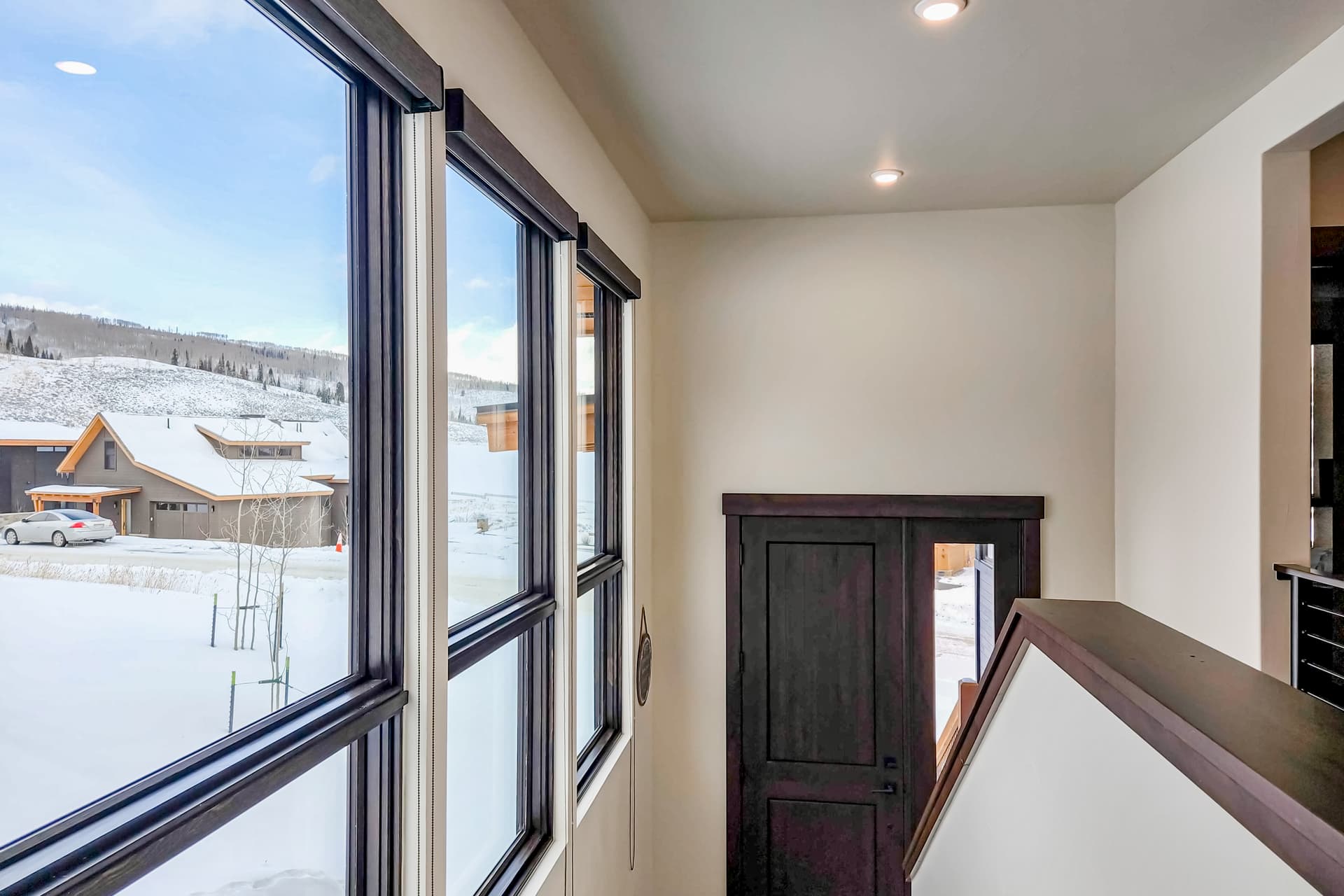 Slice of Silverthorne House - Image 19