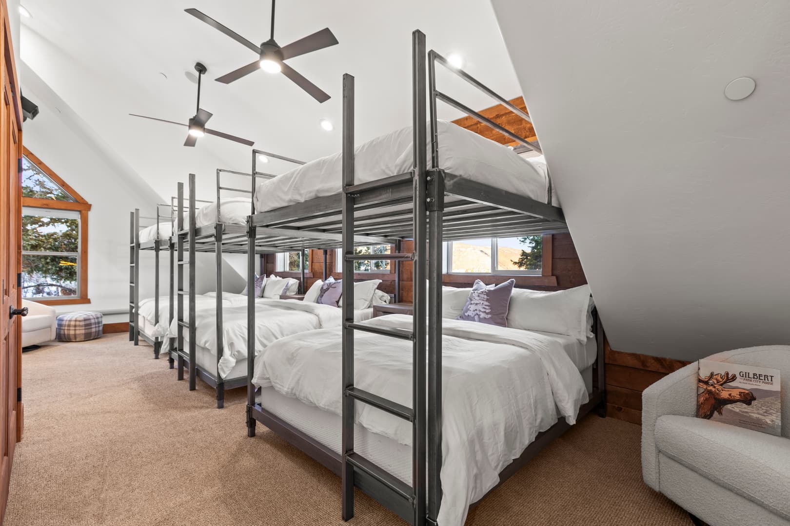 Unforgotten Utopia - Image 29