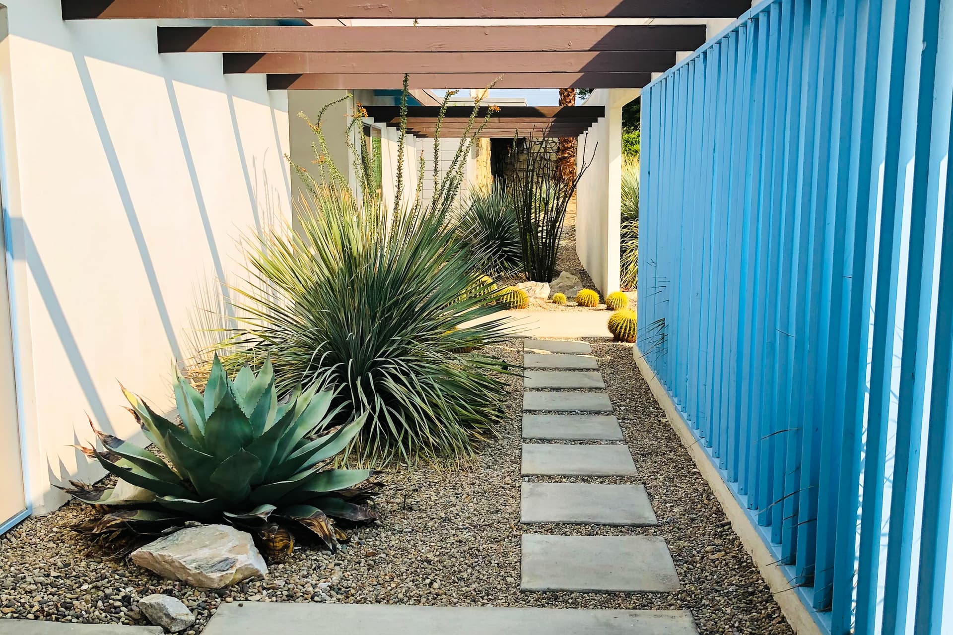 The Lucky Palm Home - Image 20