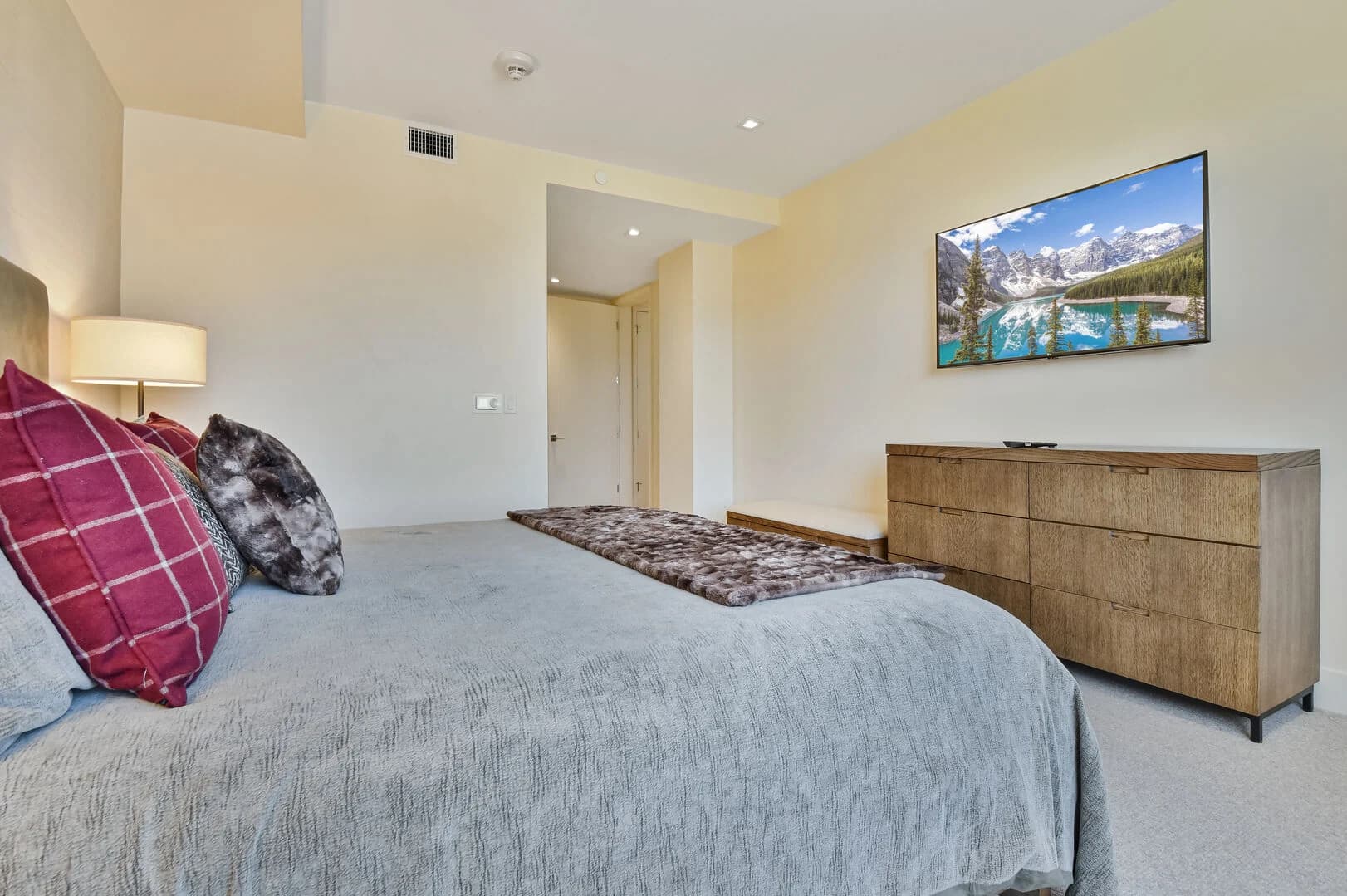 Lift Residence #414 - Image 11