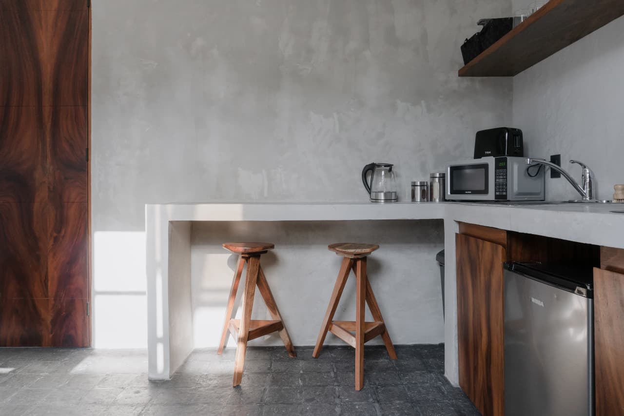 Luxe Jungle Loft - Image 3