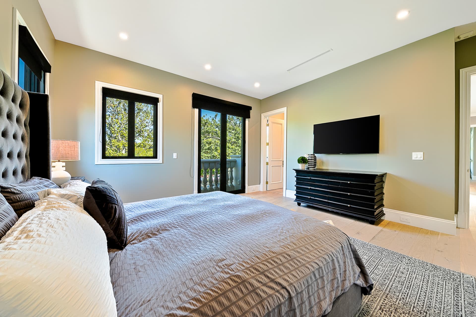 Camden Estate Beverly Hills - Image 44