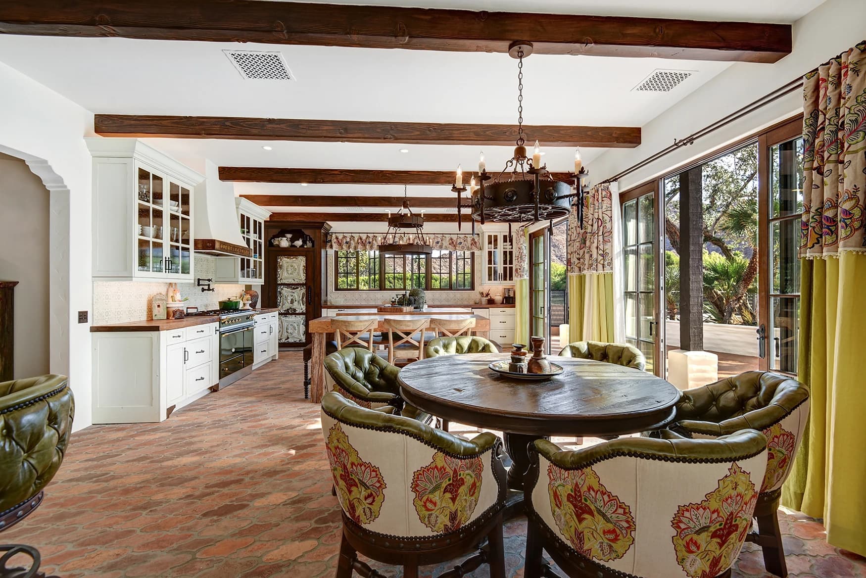 Dorado Vida Estate - Image 20