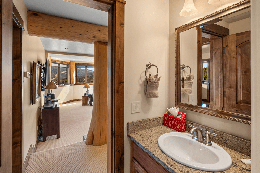 Timberline Lodge - Image 38