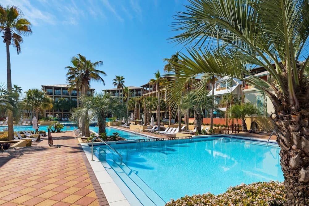 Dock Holiday - Image 19