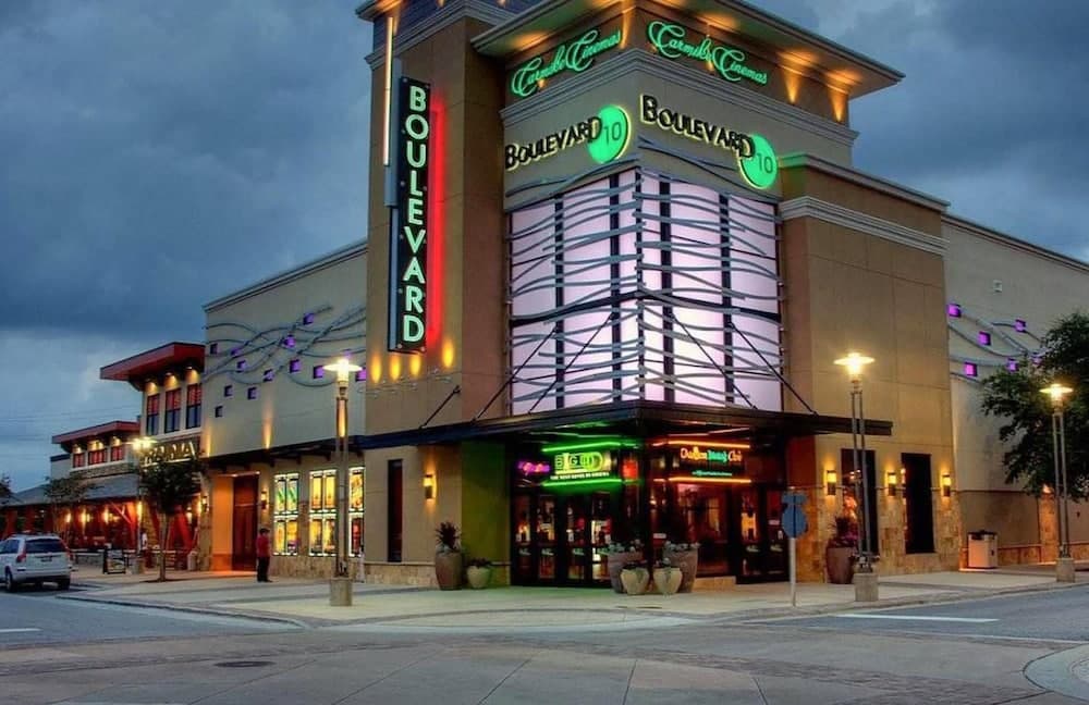 Dock Holiday - Image 25