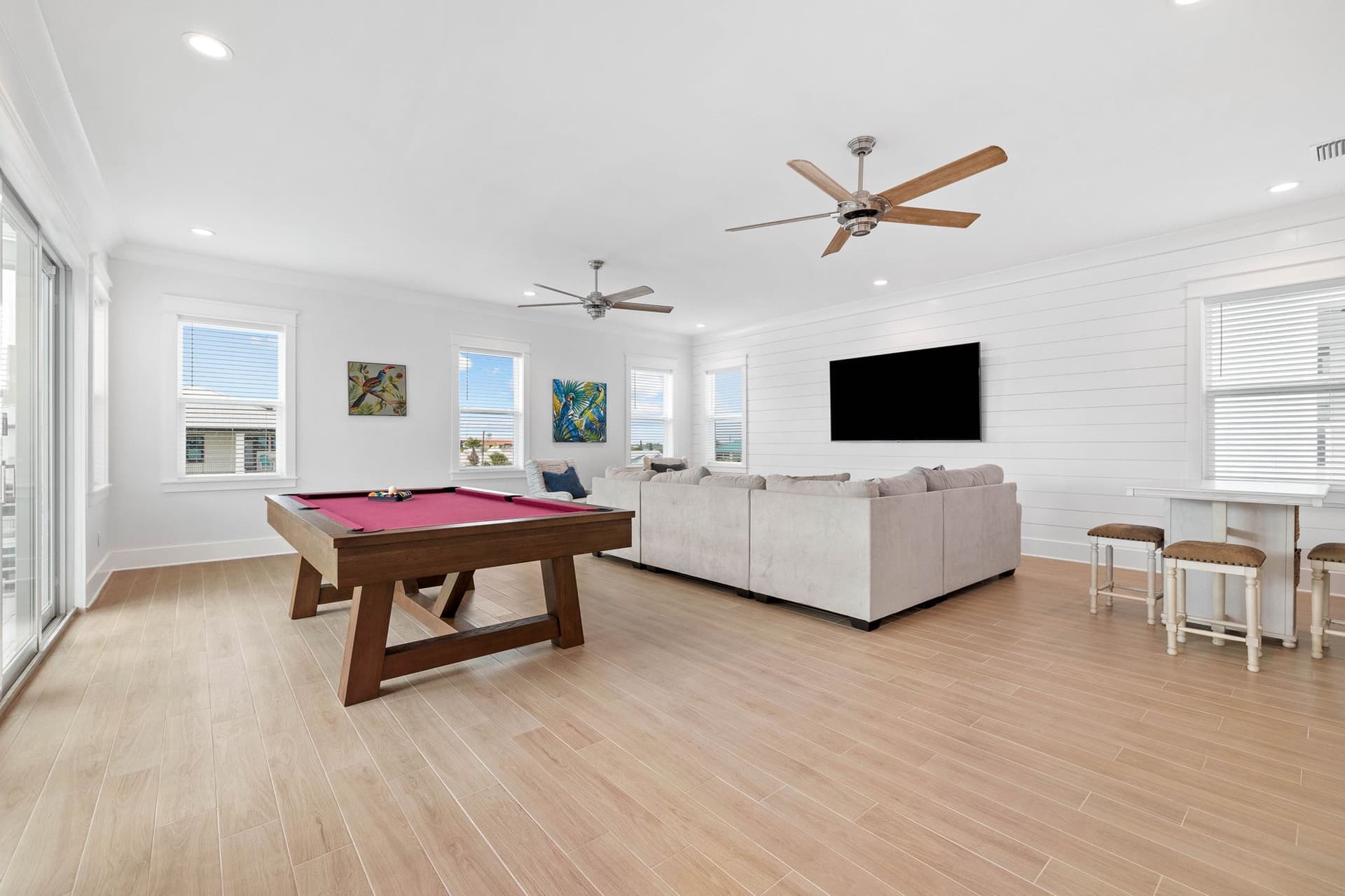 Sandtrapped #2 - Image 37