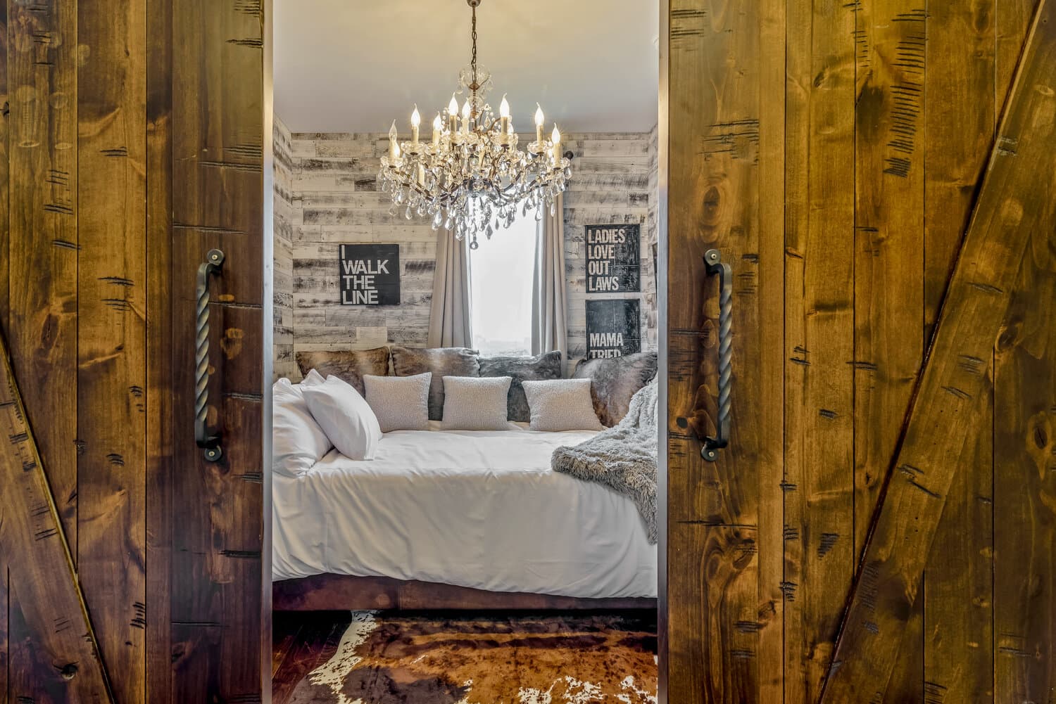 Southern Belle - Image 14