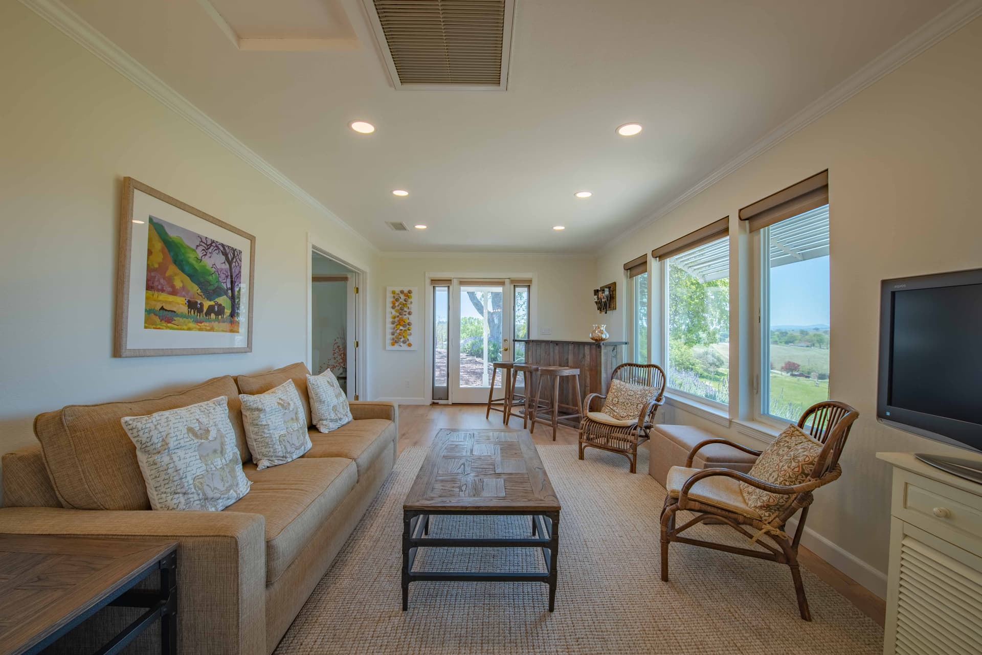 Hidden Acre Vineyard Estate - Image 4