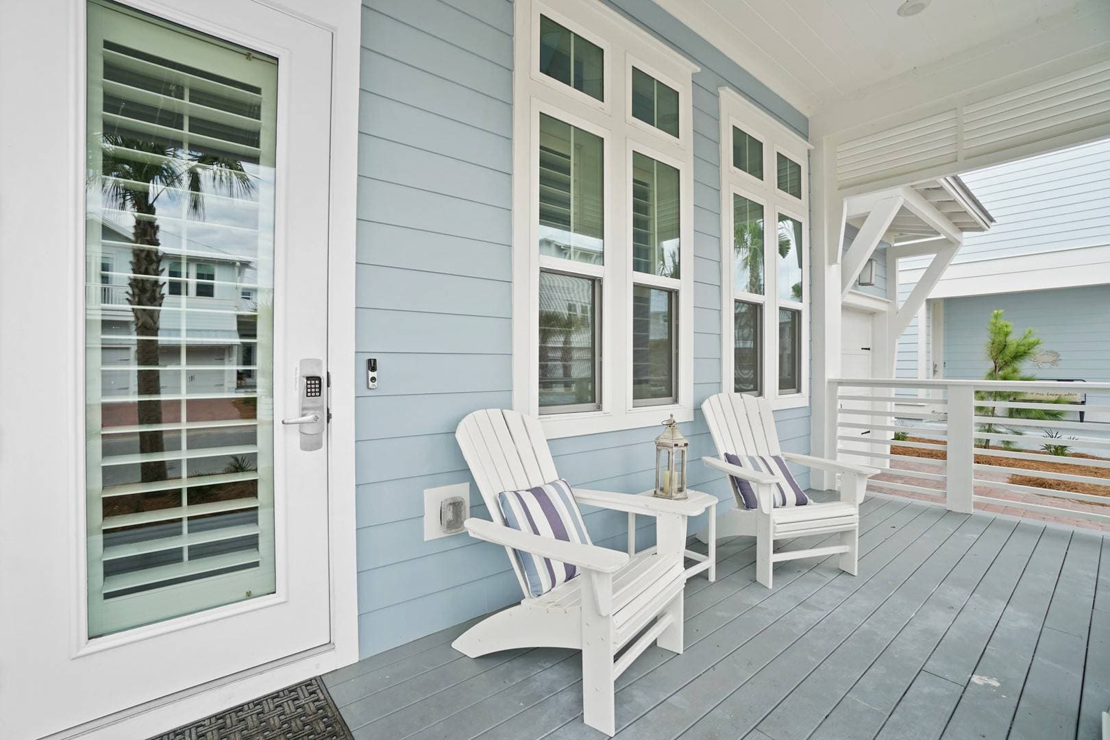 Cottage by the Sea - Image 3