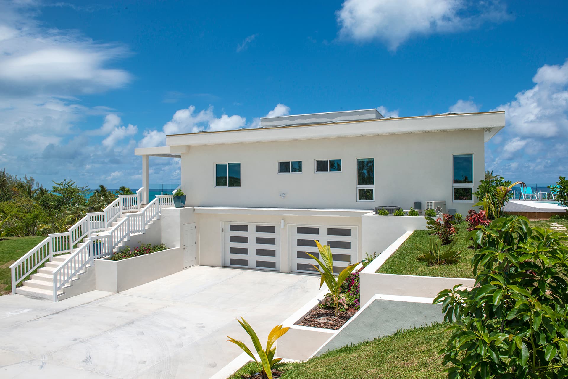 Dream House - Image 27