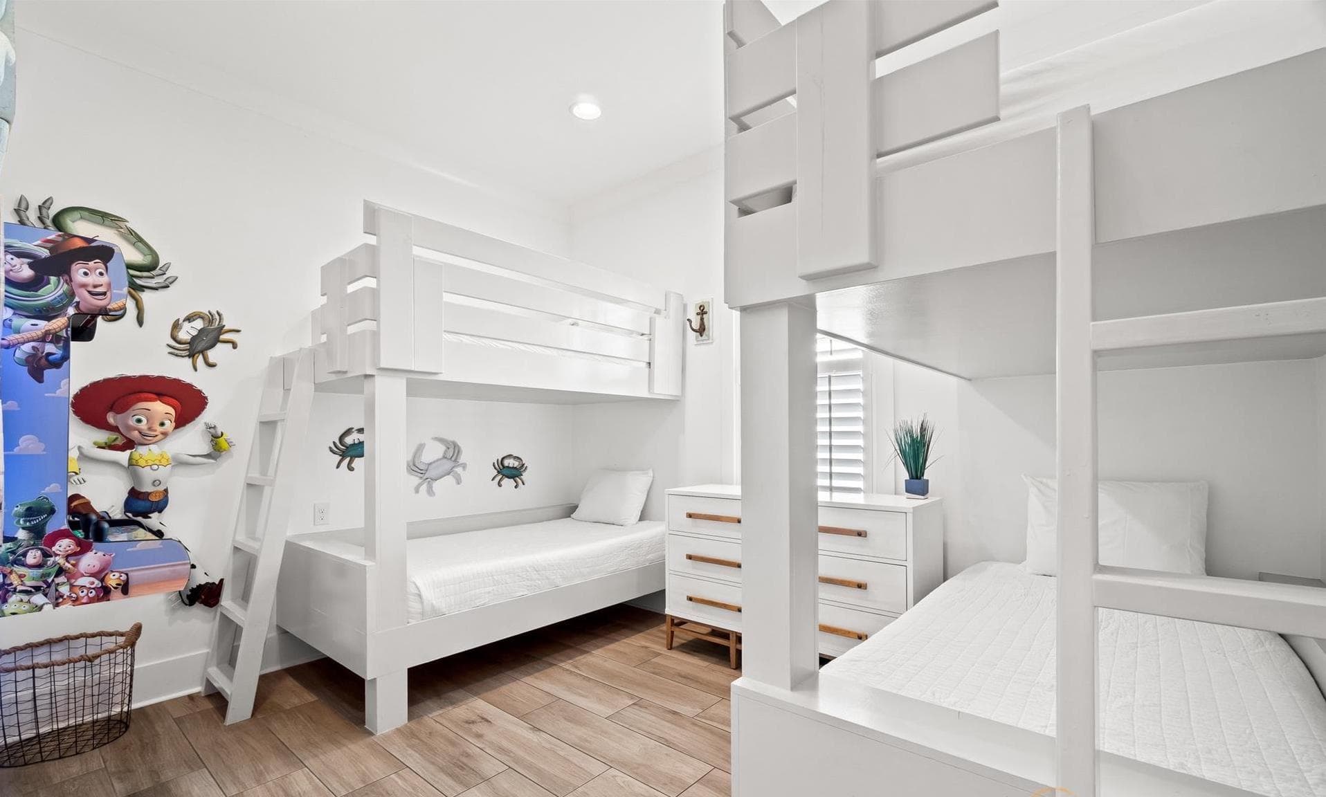 Sea Dreaming - Image 13