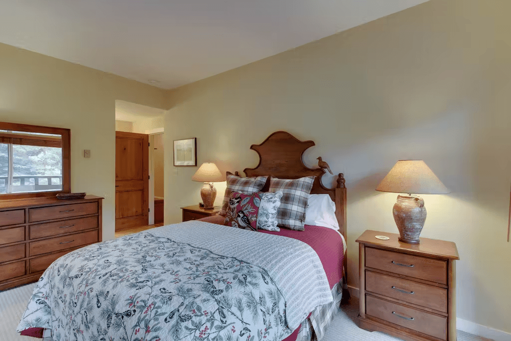 Wildflower Luxury - Image 20