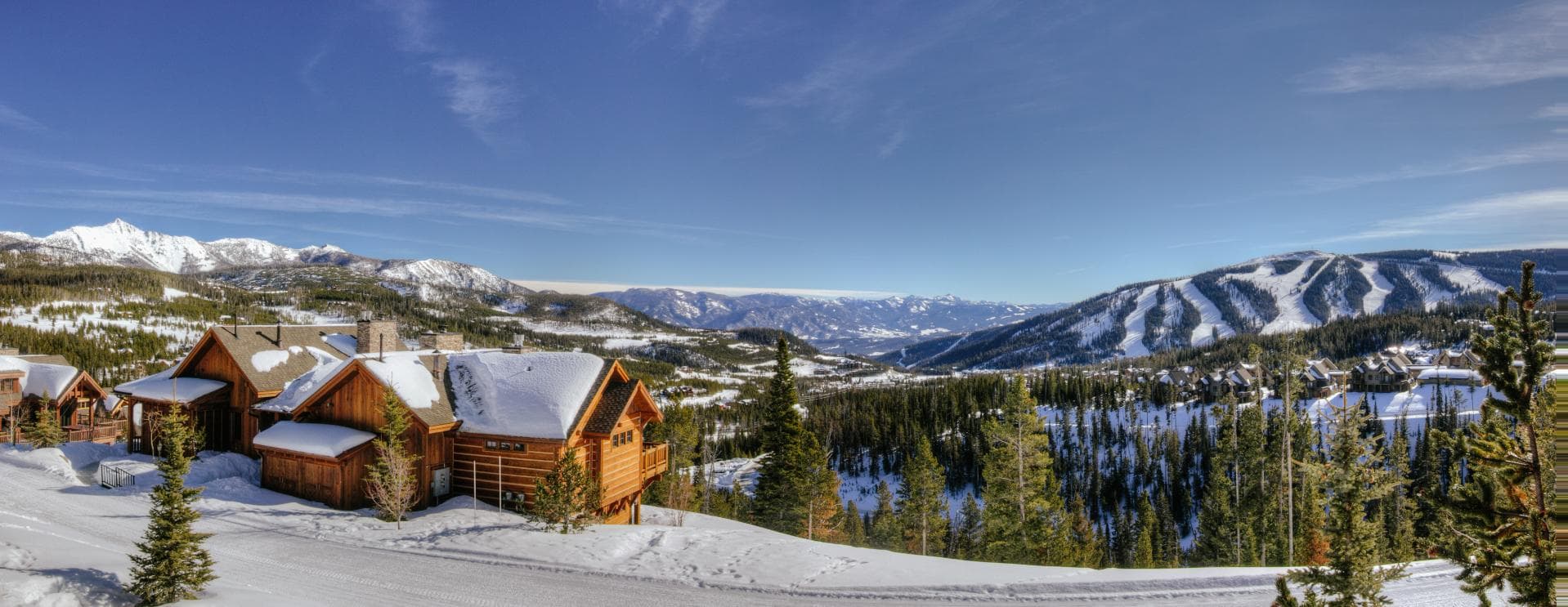 Big View Luxury Suite - Image 3